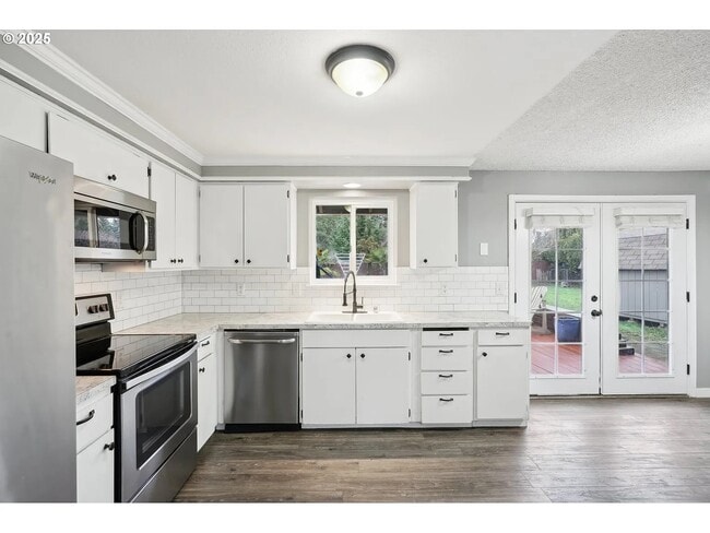 Building Photo - 15006 NE Rancho Dr