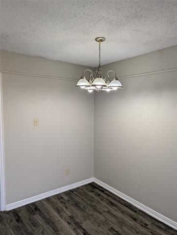 Building Photo - 5521 Odessa Ave