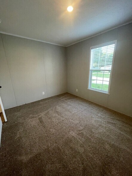 Building Photo - 22 Bellwood Dr