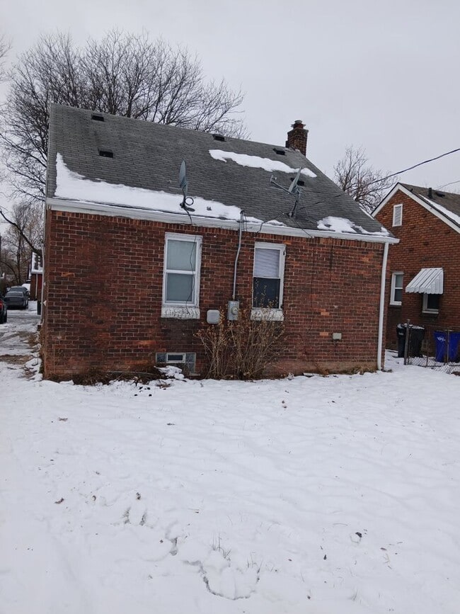 Building Photo - 12648 Mettetal St