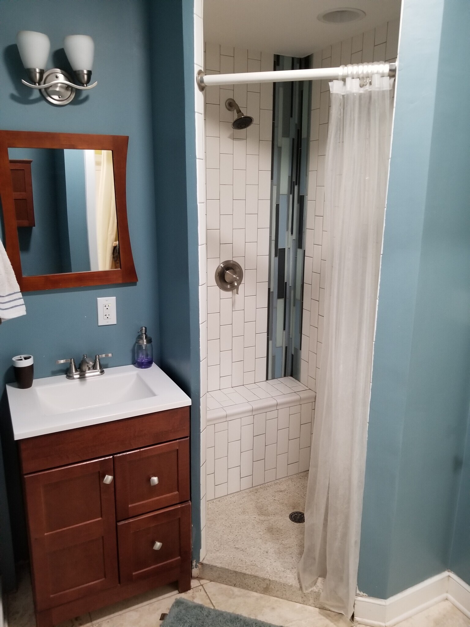 2nd bathroom - 714 Kenyon St NW