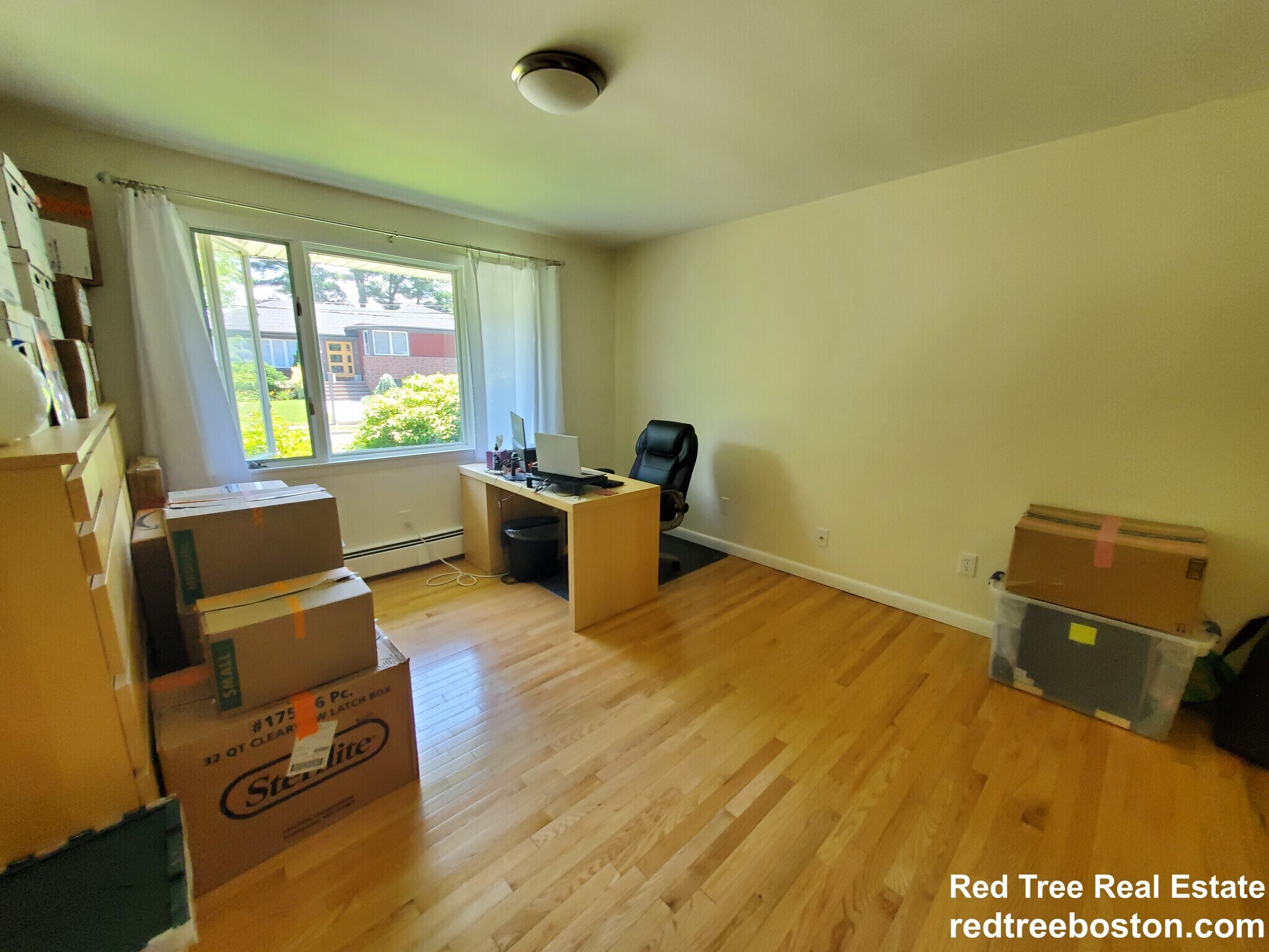 Building Photo - 20 Mossdale Rd