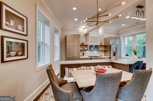 Building Photo - 1116 Piedmont Ave NE