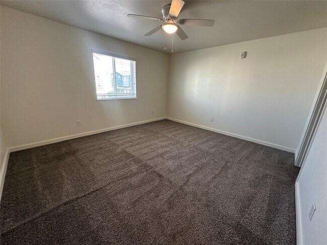 Building Photo - 21155 Gosling Rd