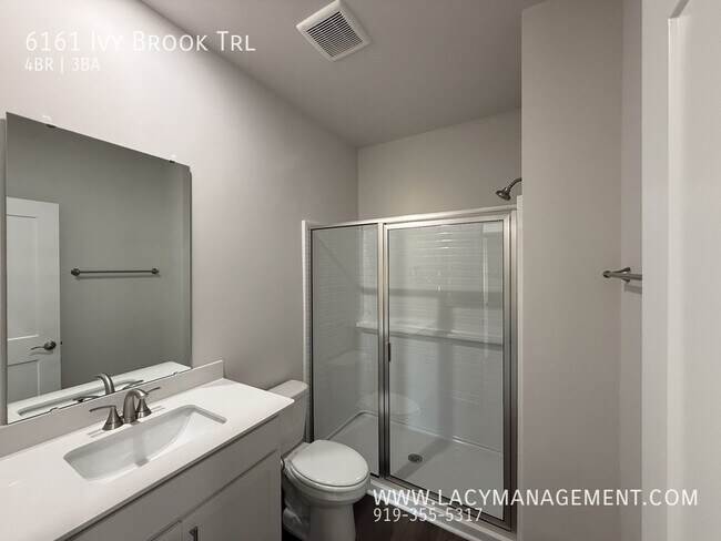 Building Photo - 6161 Ivy Brk Trl