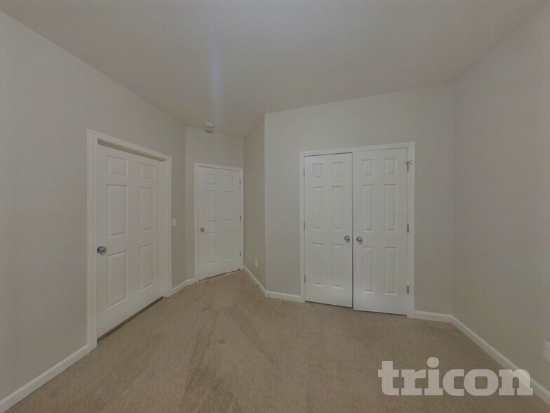 Building Photo - 275 Lawrence Pl