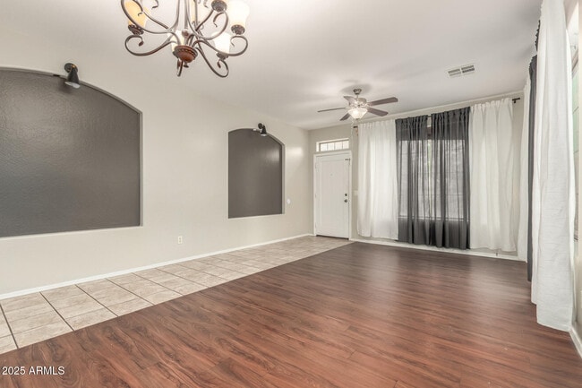 Building Photo - 3078 S Southwind Dr