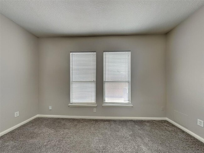 Building Photo - 13147 S Bellaire Estates Dr