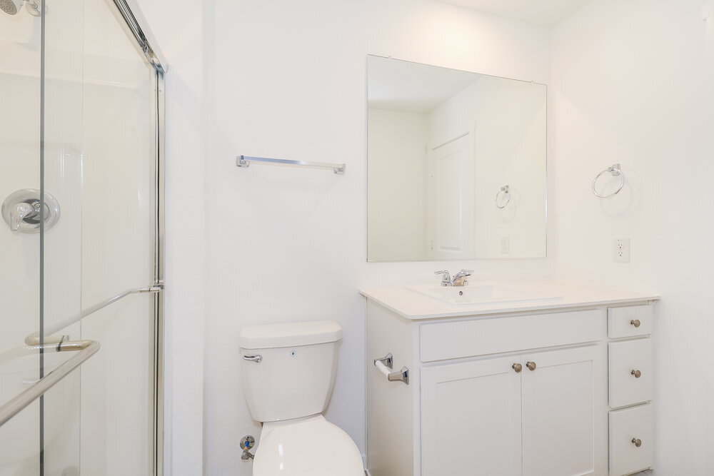 Building Photo - 1239 Maple St