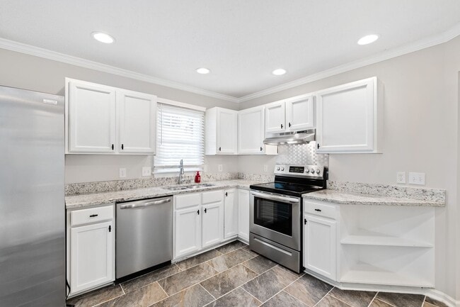 Building Photo - Stylish 3BR Ranch in Prime Wake Forest Location!
