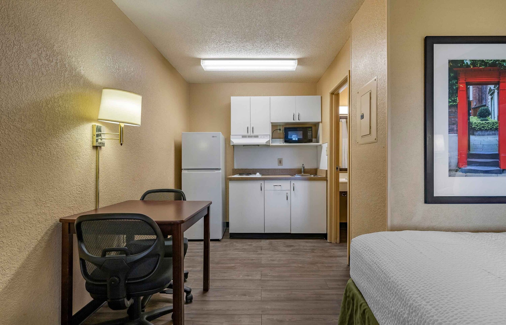 Building Photo - Furnished Studio-Lexington - Nicholasville Road