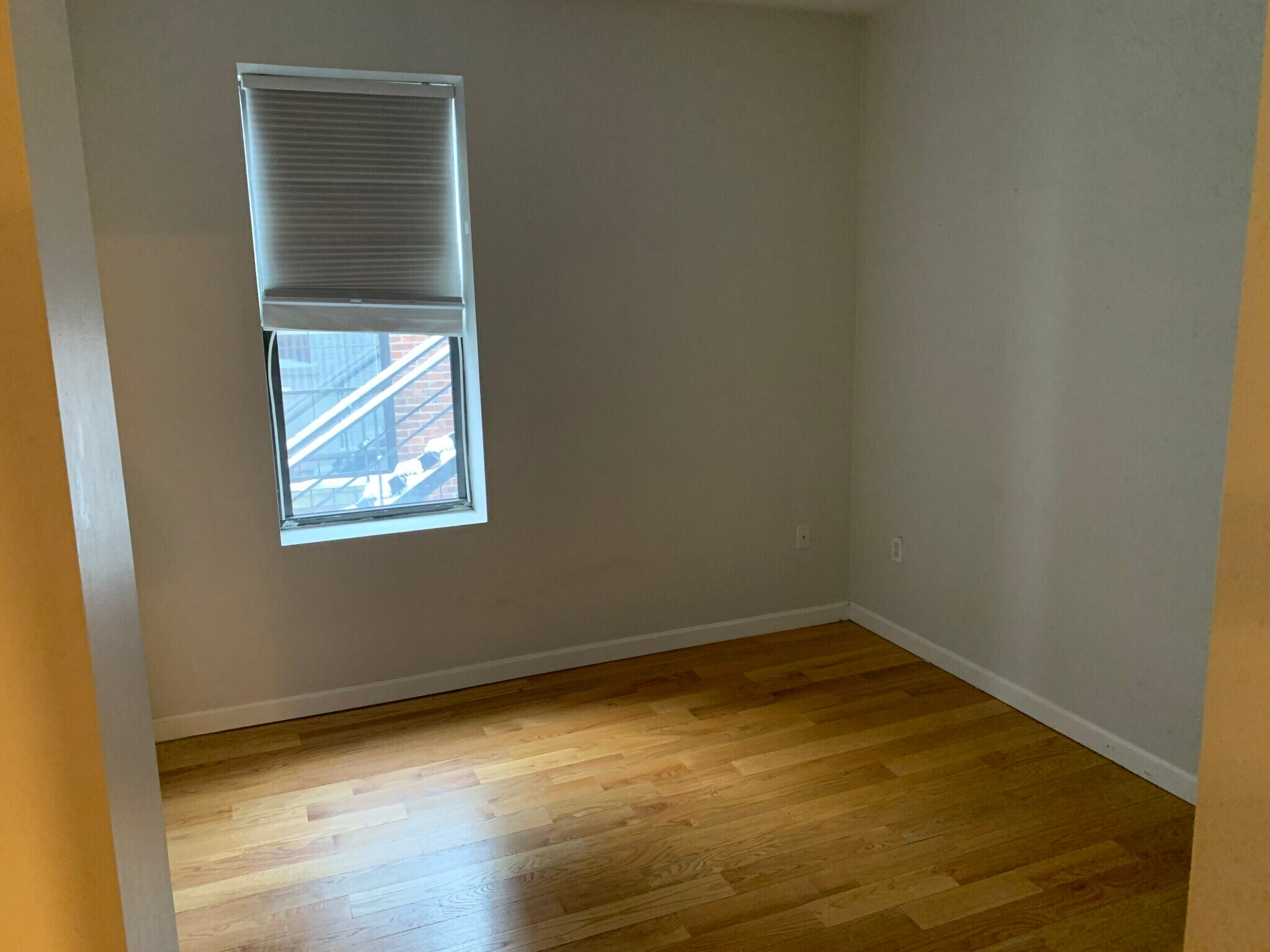 Building Photo - 636 Beacon St