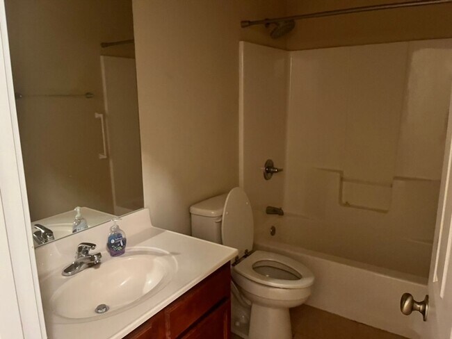 Building Photo - 10736 Meriwether Ln
