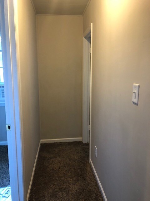 Building Photo - 1003 Silver Ave