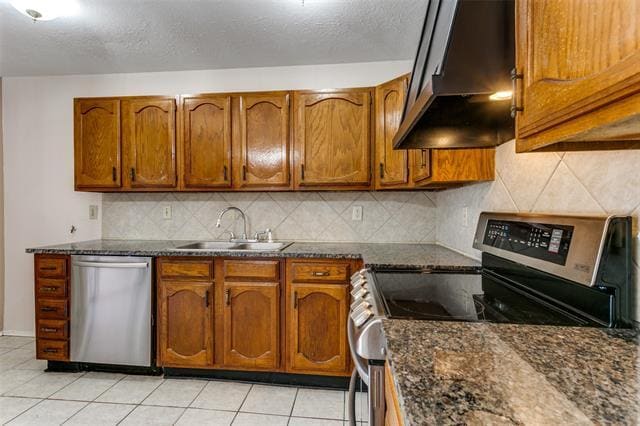 Building Photo - 410 Cambria Dr