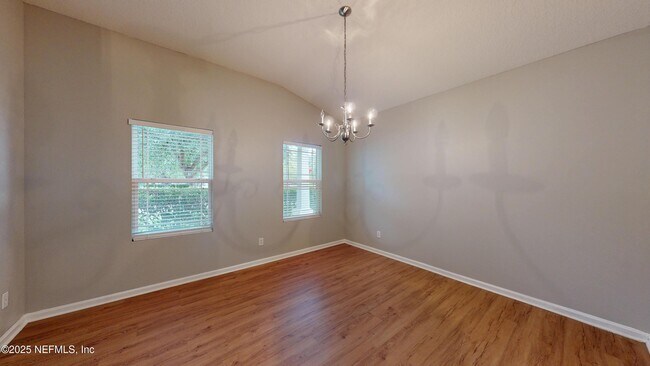 Building Photo - 105 N Aberdeenshire Dr