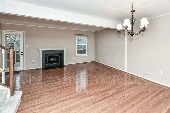 Building Photo - 21838 Goldstone Terrace