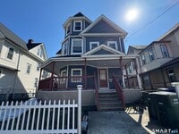 Building Photo - 107 Fremont St