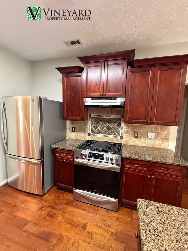 Building Photo - 9970 Lauren Hall Ct