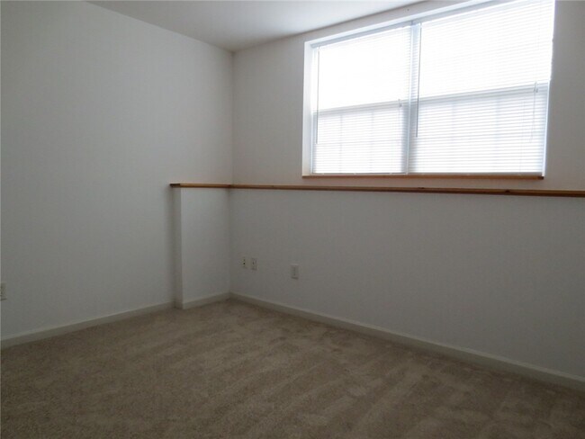 Building Photo - 1062 Dryden Rd