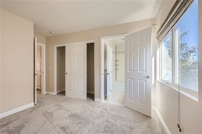Building Photo - 6615 Melodic Ct