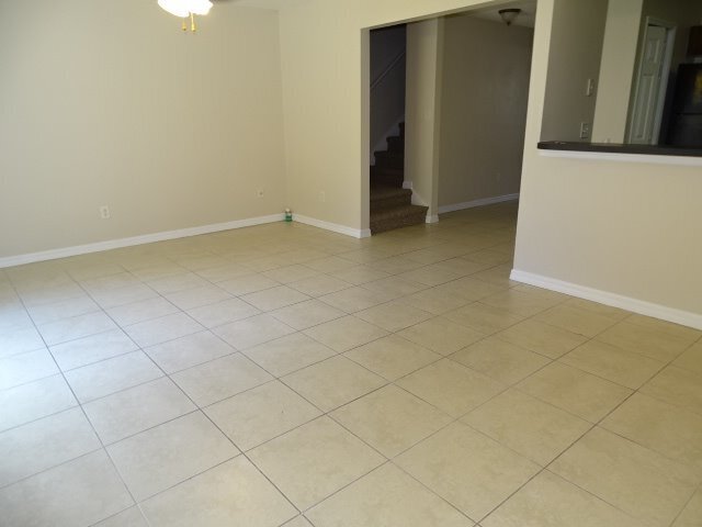 Building Photo - Charming 3-Bedroom Townhome in Winter Garden!