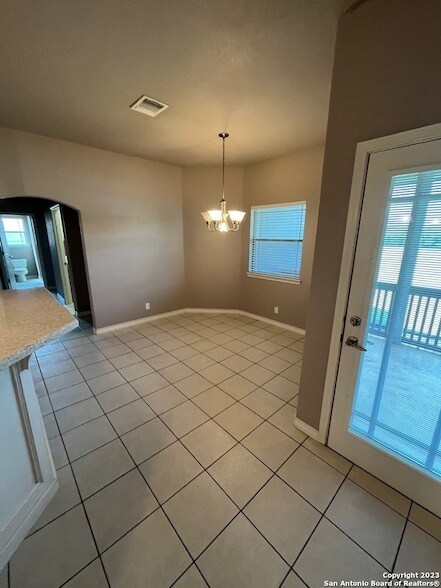 Building Photo - 1835 White Tail Ln