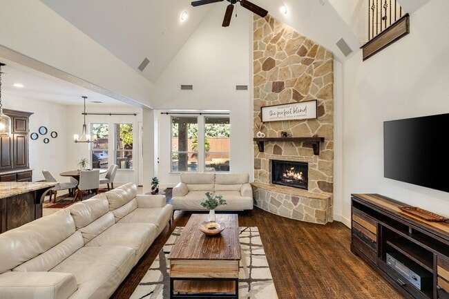 Building Photo - 7944 Cherry Springs Ct