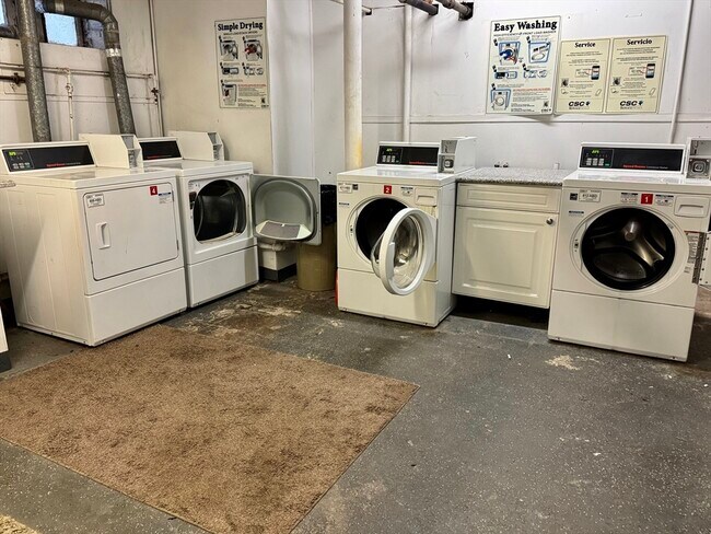 Building Photo - 1615 Commonwealth Ave