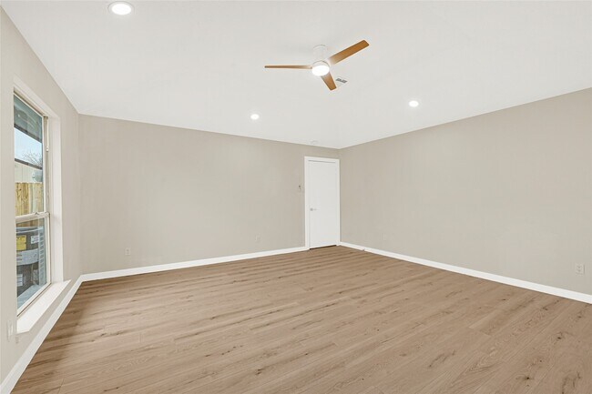 Building Photo - 6507 Paso Del Sol Dr