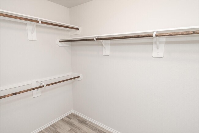 Building Photo - 2765 Madison Ct