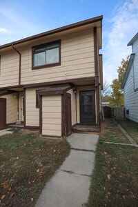 Building Photo - 257 Canby St