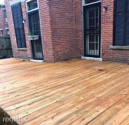 Building Photo - 2 br, 1 bath Townhome - 735 Hamlet St