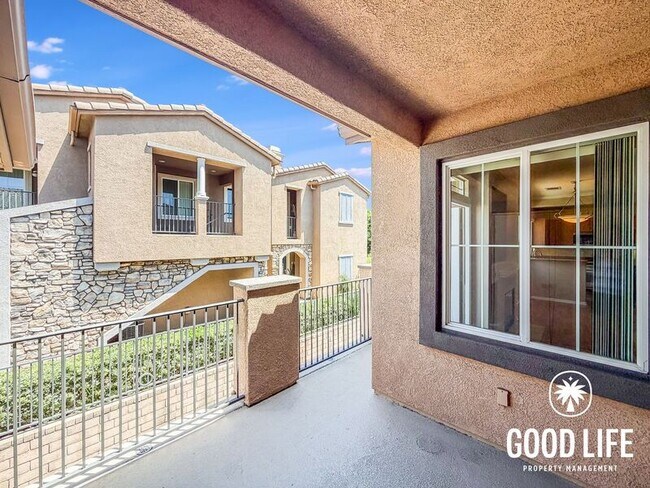 Building Photo - 10880 Serafina Ln