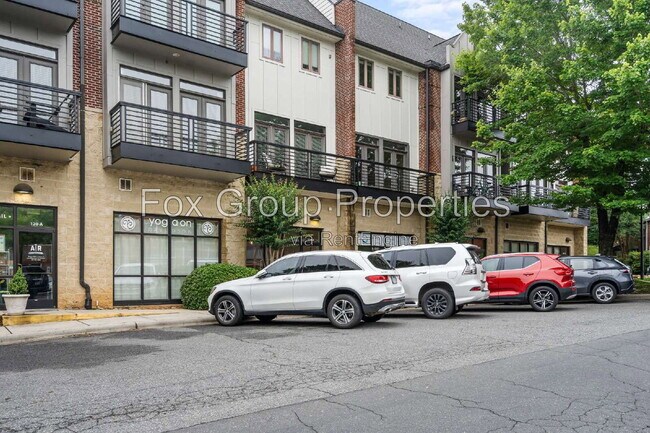 Building Photo - 828 Cotton Gin Alley