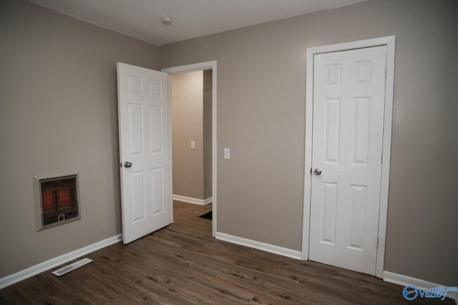 Building Photo - 1275 Gravel Ridge Rd