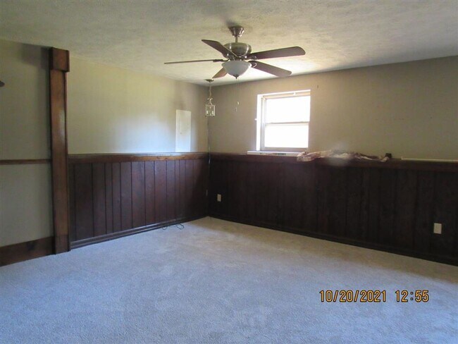 Building Photo - 10 Tanbark Dr