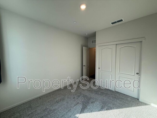 Building Photo - 1936 Suisun Ave