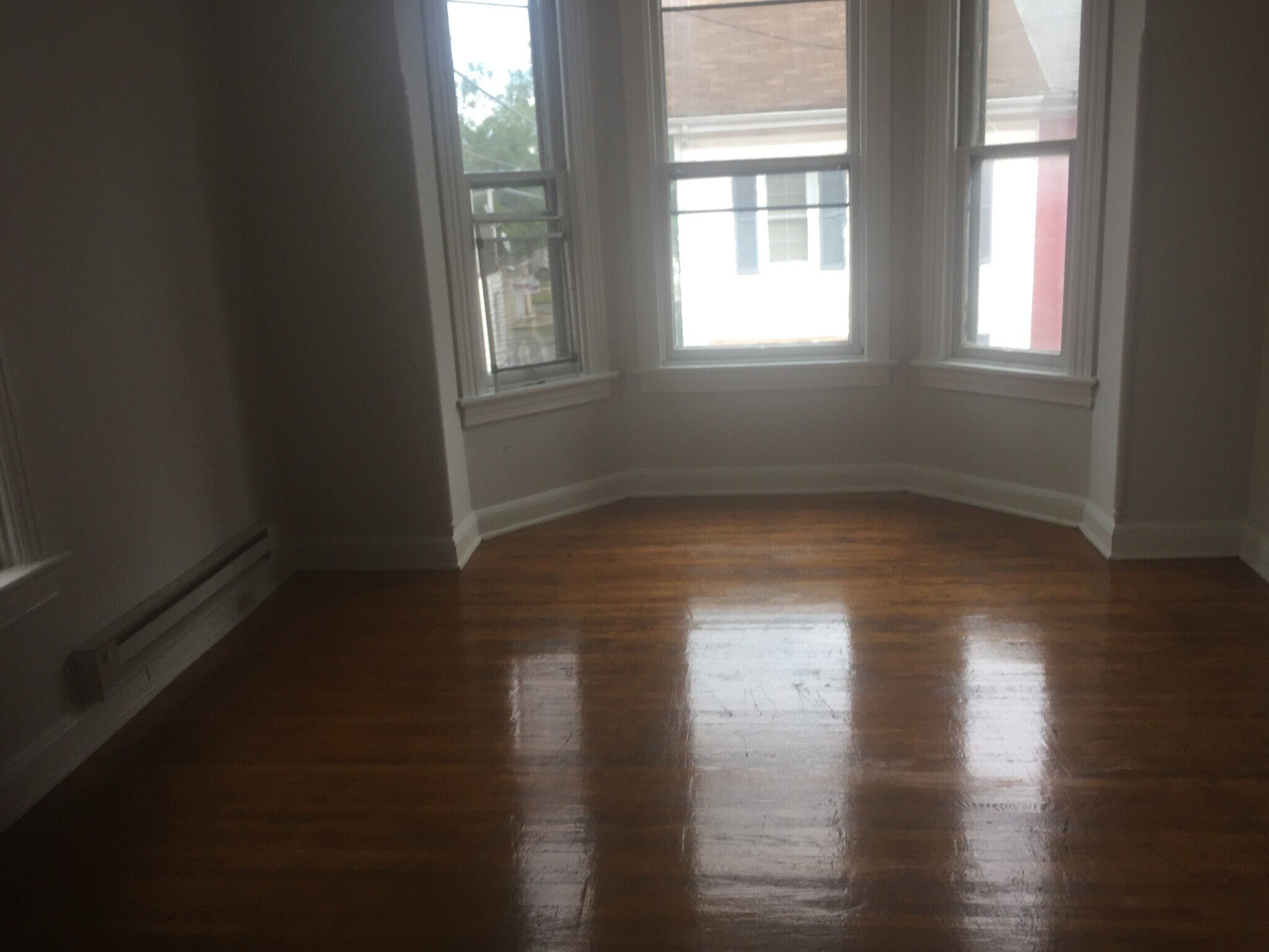 Building Photo - 27 S Locust St