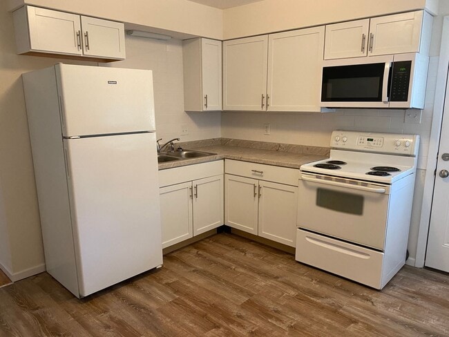 Building Photo - 4308 W Bethany Dr