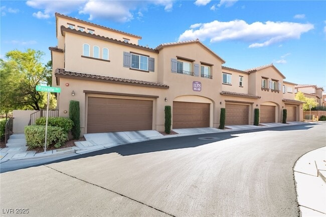 Building Photo - 11375 Ogden Mills Dr