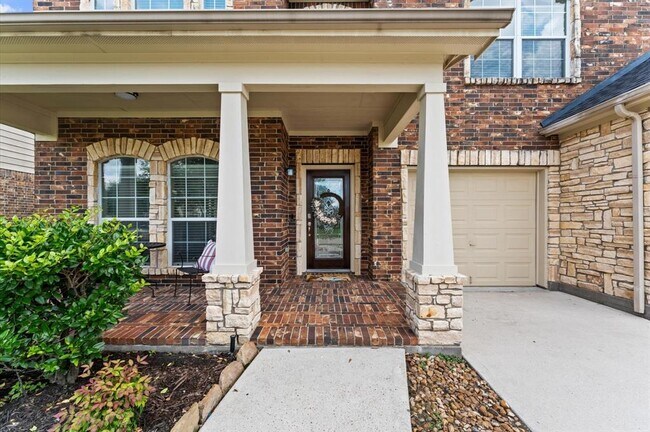 Building Photo - 406 Oak Stream Dr