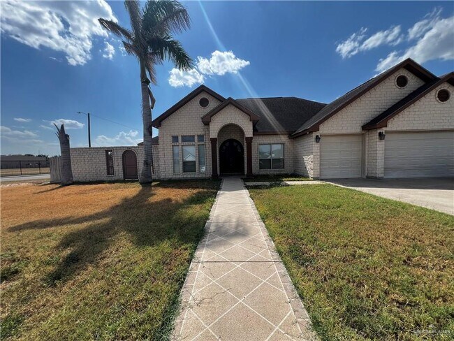 Primary Photo - 24 San Felipe Dr