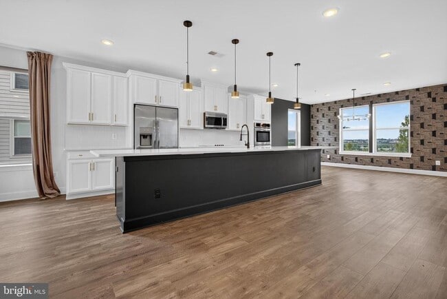 Building Photo - 10426 Ratcliffe Trl