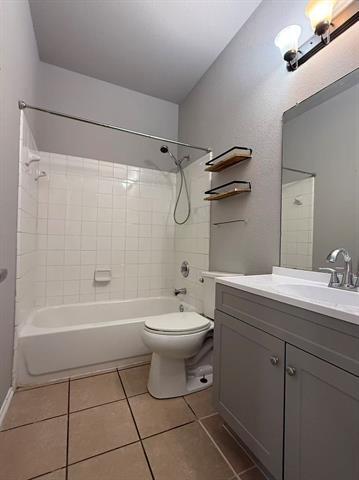 Building Photo - 9921 Tanglebrush Dr