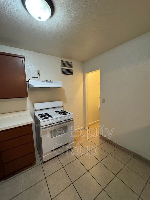 Building Photo - 32606 Rd 124