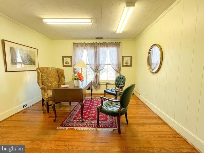 Building Photo - 314 West St