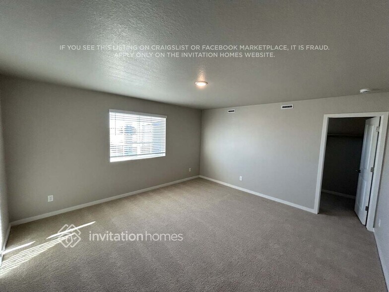 Building Photo - 7307 Dolores Ave