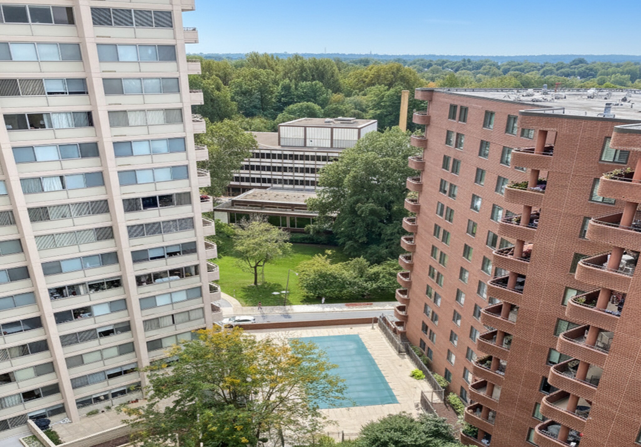 Building Photo - 5500 Friendship Blvd