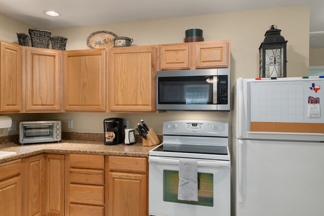 Building Photo - 1072 Papenberg Rd